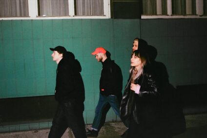 EM GUIDE: Gin&Platonic – Sounds plucked off the floor after dripping through a black hole