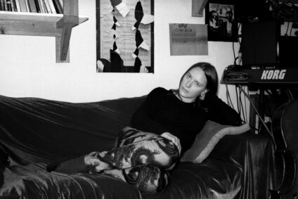 Leila Bordreuil, Mel Keane, Verschrin